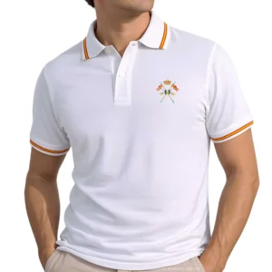 polo blanco caballeria española hombre con bandera de España en cuello y mangas