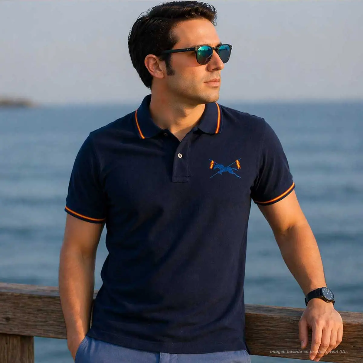 Polo Escuadrón de Escolta Real marino hombre estilo elegante con bandera de España