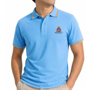 polo patrulla aguila celeste hombre estilo elegante con bandera de España