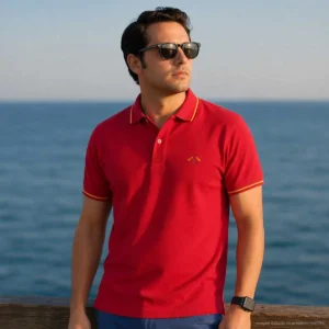 Polo rojo con banderas cruzadas de España hombre