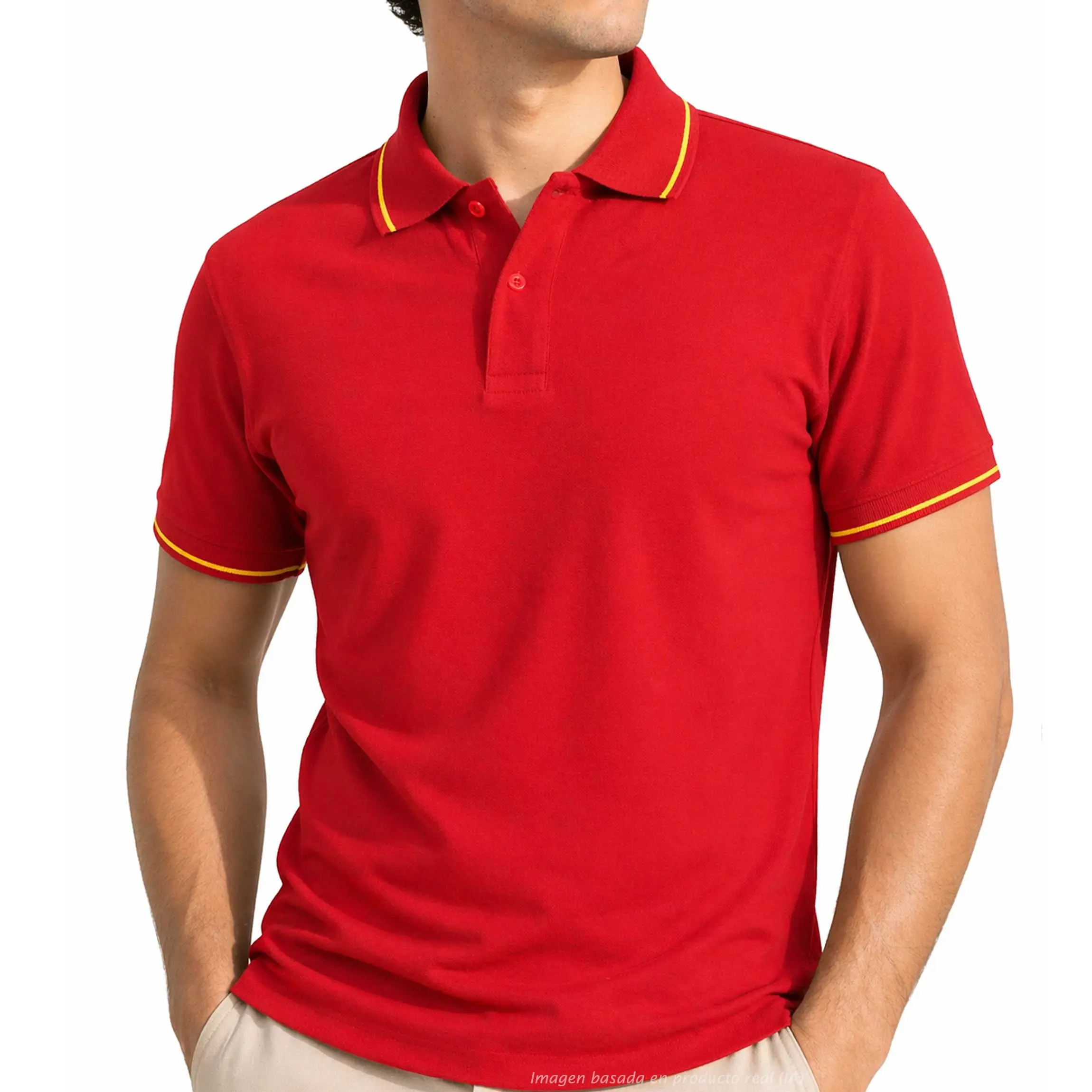polo rojo con bandera de España en cuello y mangas hombre frontal