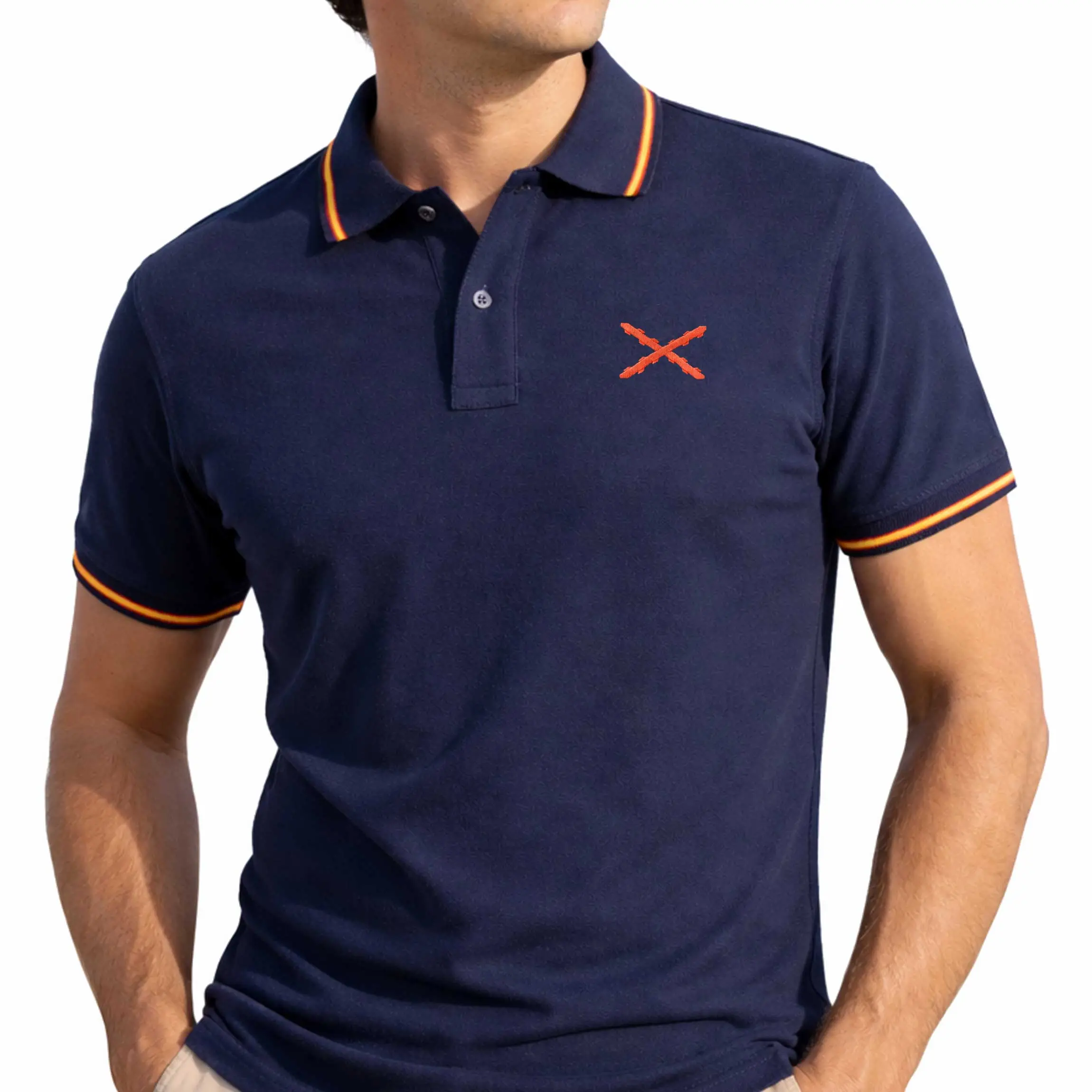 polo cruz de borgoña marino hombre fondo blanco