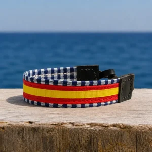 Pulsera de cuadros marino con terminaciones de piel