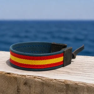 Pulsera de nobuk marino con terminaciones de piel