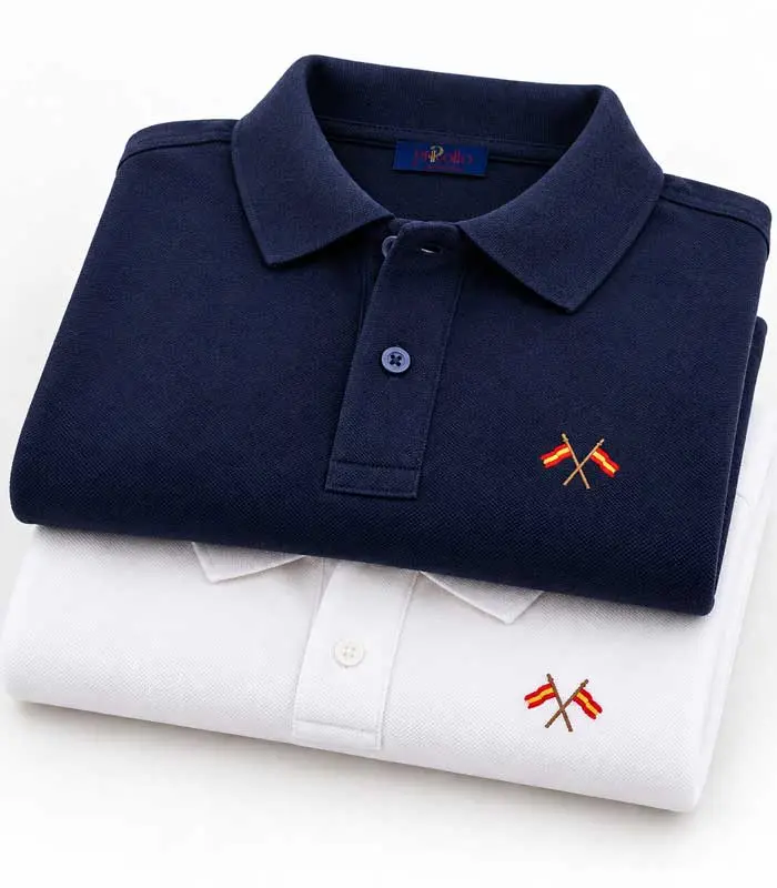 Polos blanco y azul marino con banderas de España